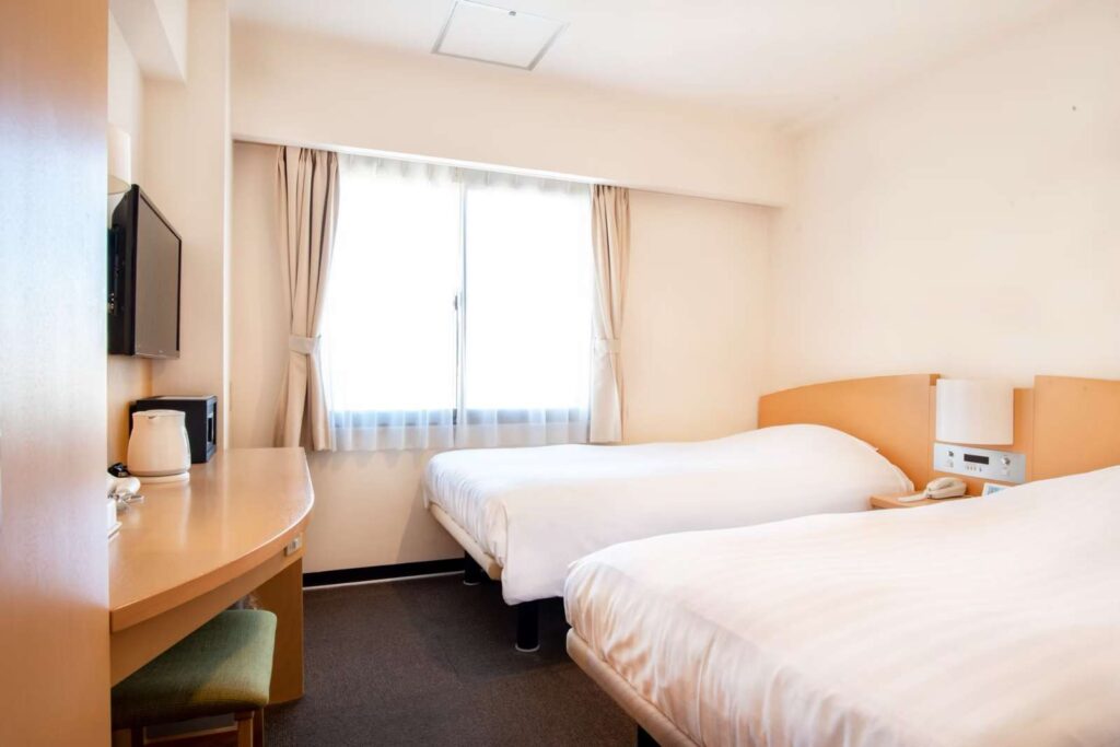 ラックホテル四日市