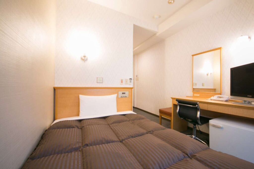 四日市アーバンホテル