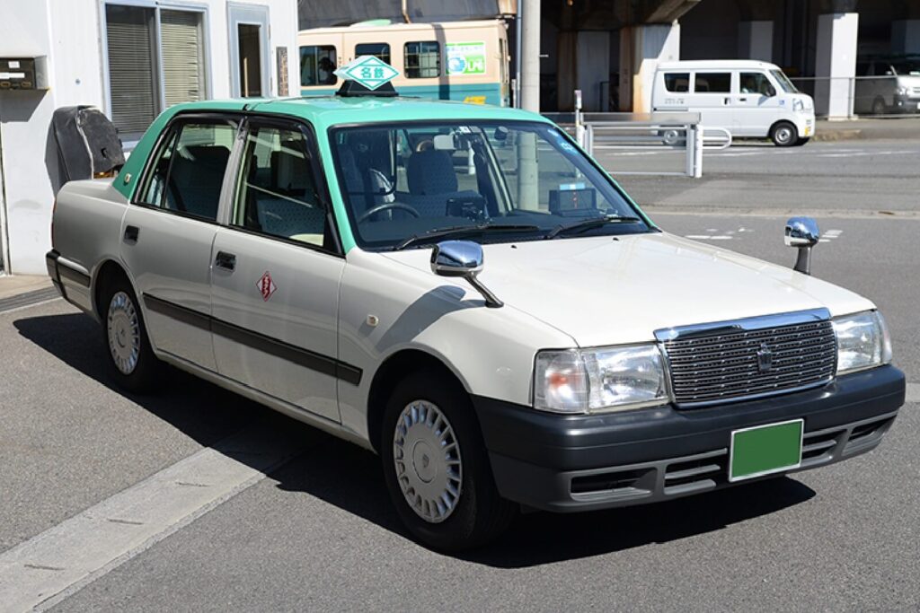 名鉄四日市タクシー
