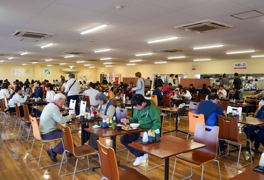 まぐろレストラン 店内